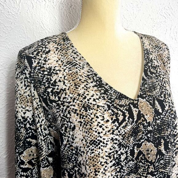 BELONGSCI Women's Loose Blouse Long Sleeved V-Neck Top Medium Animal Print - Picture 9 of 16